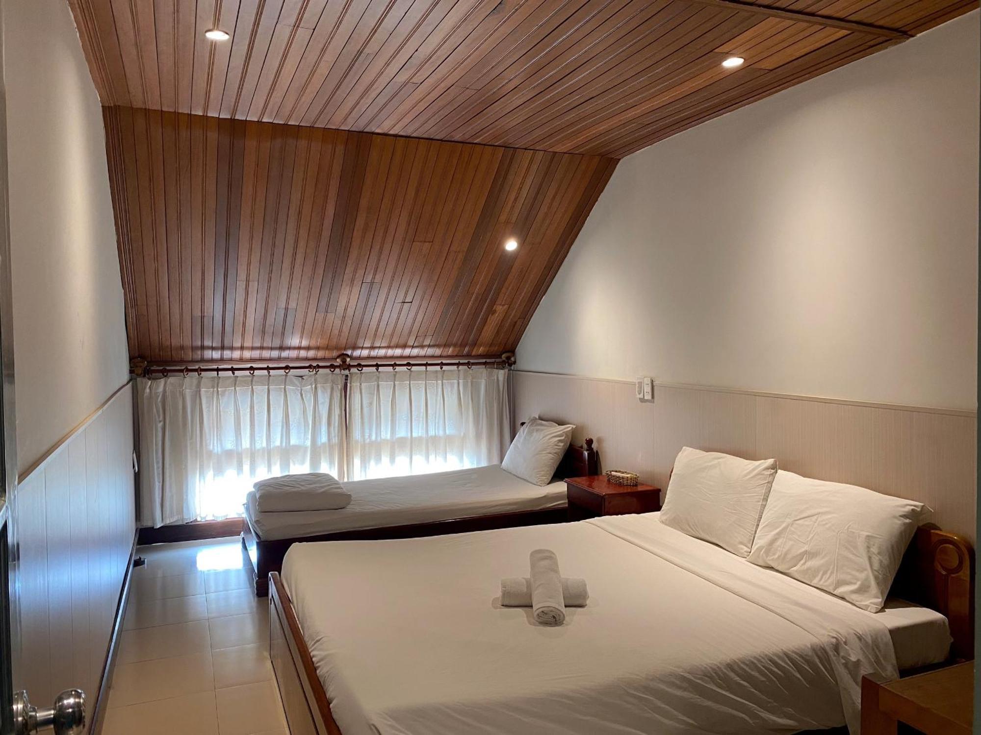 Harmony Old Town Hostel And Pool Bar ホイアン エクステリア 写真